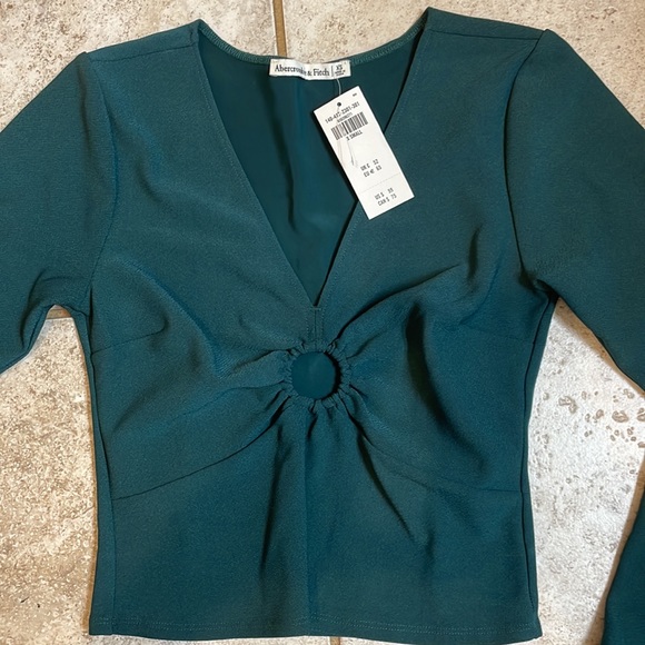 NWOT Abercrombie & Fitch O-ring Top XS - Picture 5 of 7